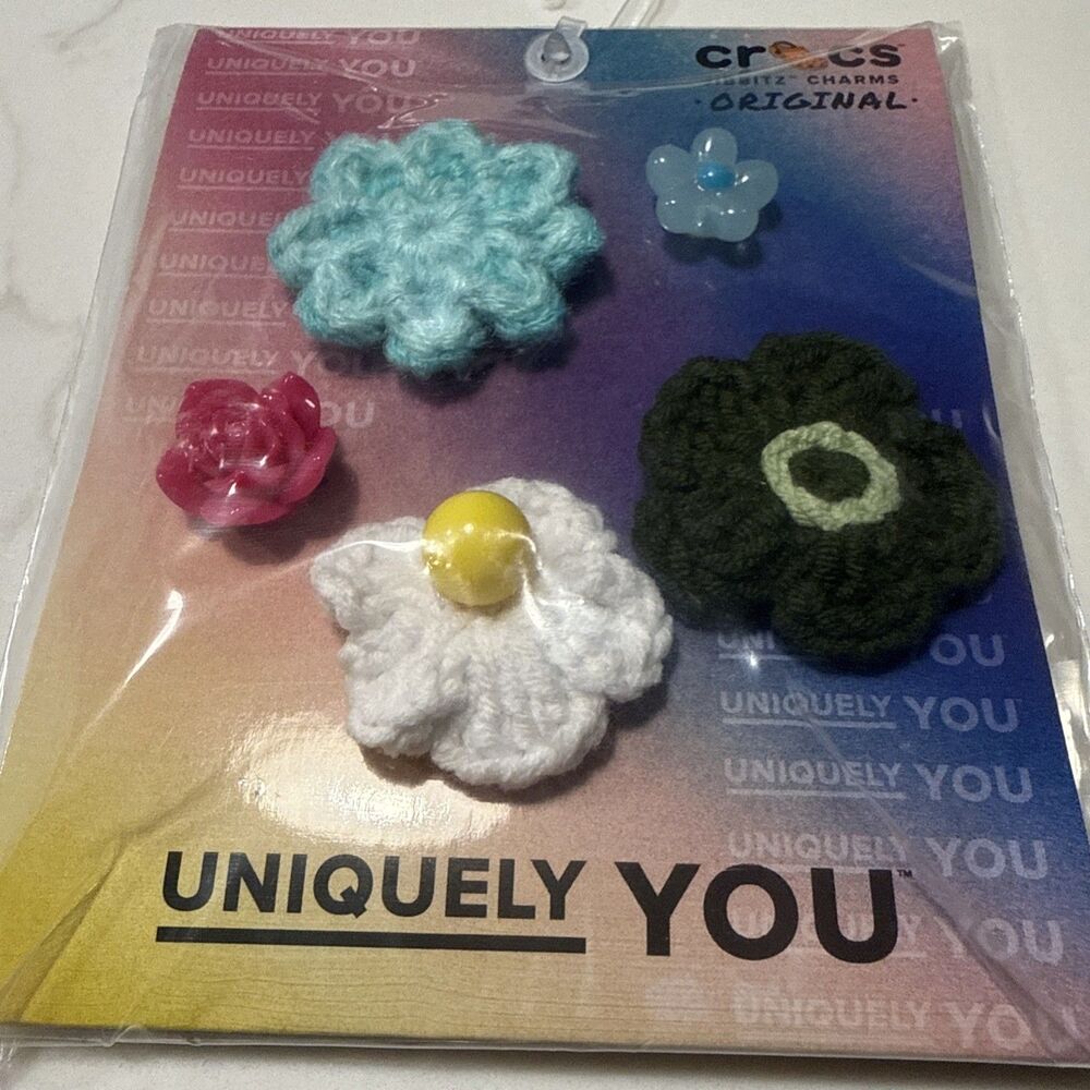 Crocs Jibbitz 5 Crocheted Yarn Flower Shoe Charm Set Multicolor Uniquely You